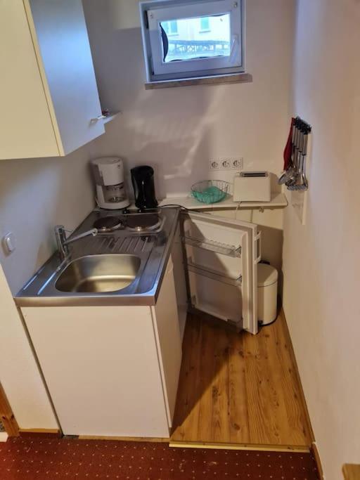 Schoener Gartenbungalow Sellin  Exteriör bild